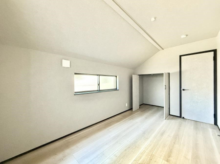 �q������ ����