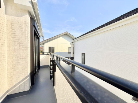 oRj[  𒭂߂ȂAقƈꑧʂȋ