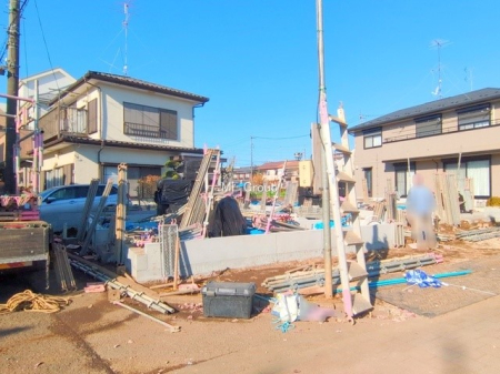 nOώʐ^ OρV炵n܂ꏊŁAƑJ[߂