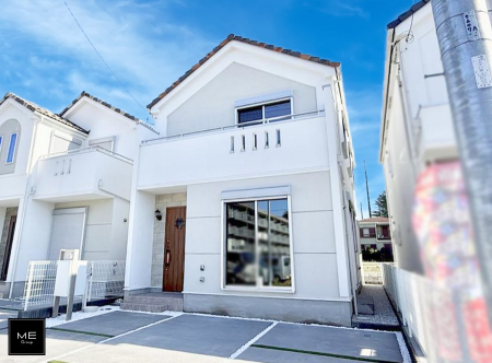 nOώʐ^ OρV炵n܂ꏊŁAƑJ[߂