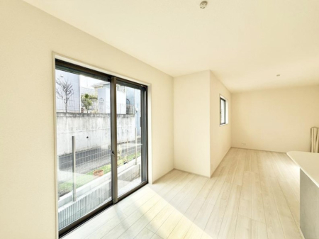 ���r���O �������S���������ꏊ�A�������߂����郊�r���O