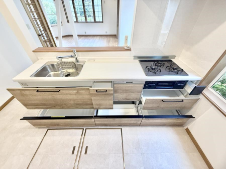 �L�b�`�� �����������������Ɗy�����Ȃ�A���K�ȃL�b�`�����