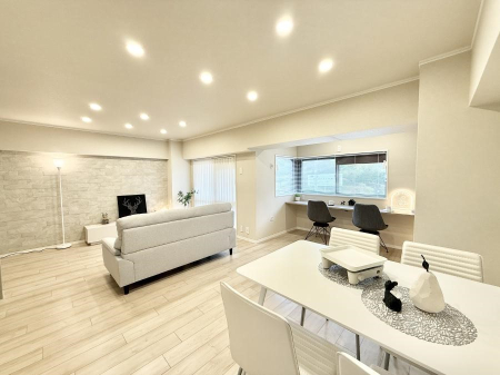 rO Cɓ̏ꏊŁÂтƂԂ