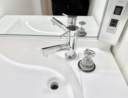 ���̑����� �ݔ����ׂ��������܂Ő􂢂₷���֗��ȃn���h�V�����[�t��