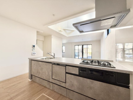 �L�b�`�� �������Ƒ����J��[�߂�A������̂���L�b�`��