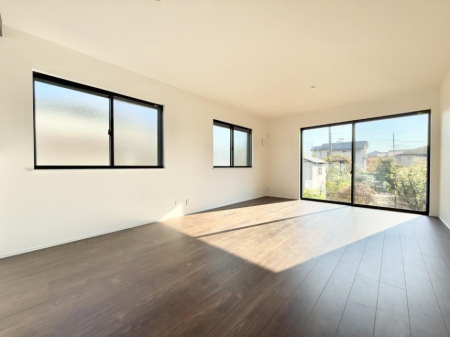 ���r���O ���������C�ɓ���̏ꏊ�ŁA�̂�т�Ƃ������Ԃ�