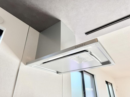 ���̑����� �ݔ����������̏��C����������C��ɗU������A�����I�ɔr�����ł��܂��B