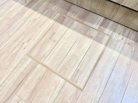 ���̑����� �ݔ����B�ꂽ���[�X�y�[�X�ŉƑS�̂��X�b�L��