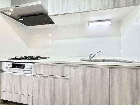 �L�b�`�� �����������������Ɗy�����Ȃ�A���K�ȃL�b�`�����