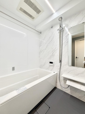 ���� ����������̔�������A�S����������Ԃł�