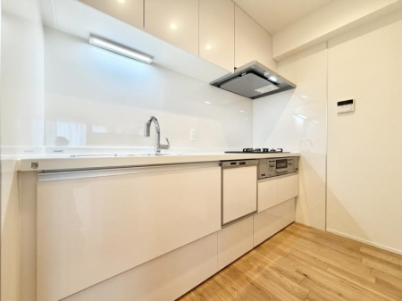 �L�b�`�� ���������y���݂ƐH�ׂ�K����͂���L�b�`��