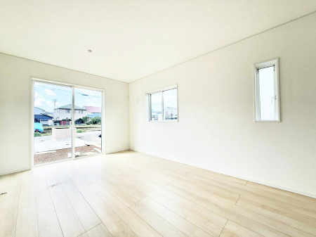 ���r���O ���������났�ƏΊ炪�W�܂�A�S���܂郊�r���O