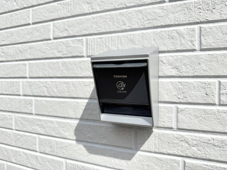 ���̑����� �ݔ�������ŊȒP�ɏ[�d�ł��A�G�R�ȃJ�[���C�t���T�|�[�g