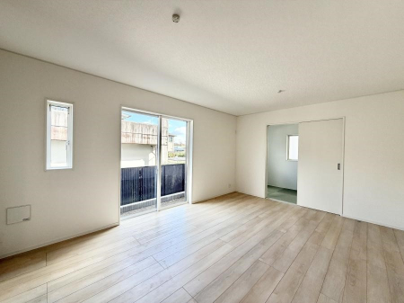 ���r���O ���������R�Ɖ�b�����܂��A�S�n�悢�ЂƂƂ�