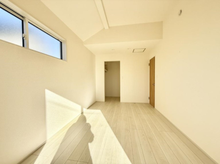 ���̑����� �����������������F�����̂������ŉ��₩�Ȏ��Ԃ��y���߂܂�