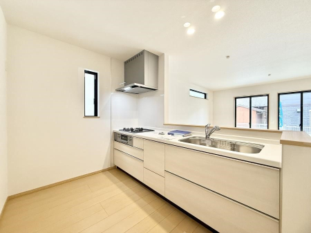 �L�b�`�� ���������y���݂ƐH�ׂ�K����͂���L�b�`��