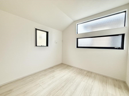 ���̑����� �������Â��ȗm���œǏ����ɏW���ł���ꏊ