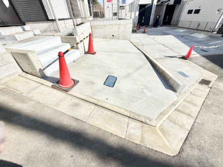  �O�ρ��J�[�X�y�[�X�L