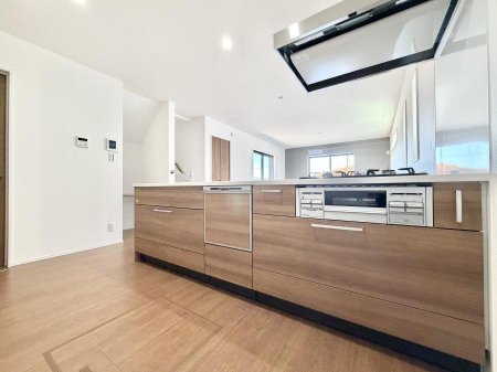 �L�b�`�� �������V���v���Ŕ������S�n�悢���Ԃ𐶂ރL�b�`�����