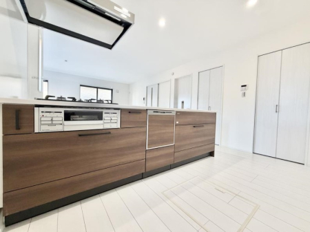 �L�b�`�� �������V���v���Ŕ������S�n�悢���Ԃ𐶂ރL�b�`�����