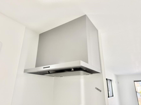 ���̑����� �ݔ����������̏��C����������C��ɗU������A�����I�ɔr�����ł��܂��B