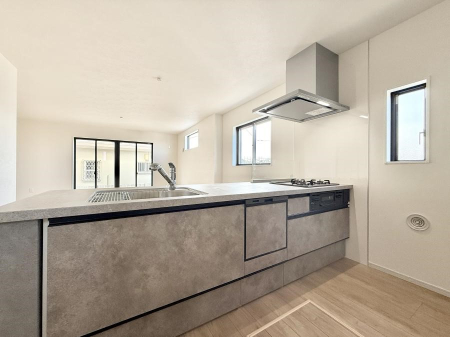 �L�b�`�� ���������y���݂ƐH�ׂ�K����͂���L�b�`��