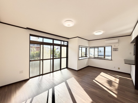 ���r���O �������V���v���������ґ�A��؂Ȑl�Ɖ߂����S���قǂ�����