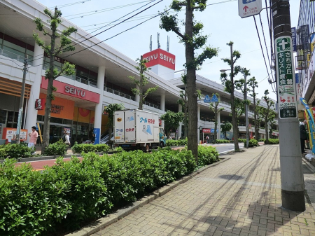 ӊ X[p[ 2200m F񖓐X