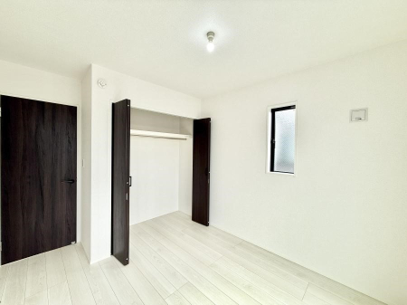 �Q�� ���������̔z�u��ʋC���̗ǂ��݌v�ŕ����̋�C�������炸�A��ɐV�N�ȋ�C������܂�