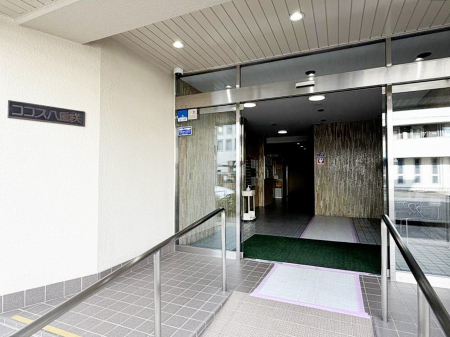 �G���g�����X �O�ρ��A�邽�тɈ��S����^���Ă����A���J�ɊǗ����ꂽ���L���