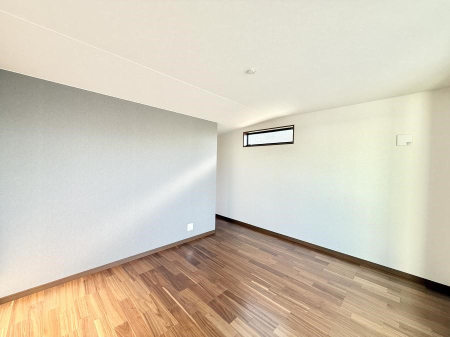 q ̍D݂ɍ킹CeA𐮂₷𔽉fłꏊł