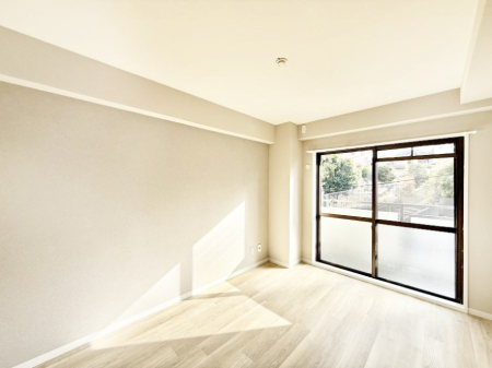 ���̑����� �����������������F�����̂������ŉ��₩�Ȏ��Ԃ��y���߂܂�