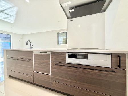 �L�b�`�� �������Ƒ����J��[�߂�A������̂���L�b�`��