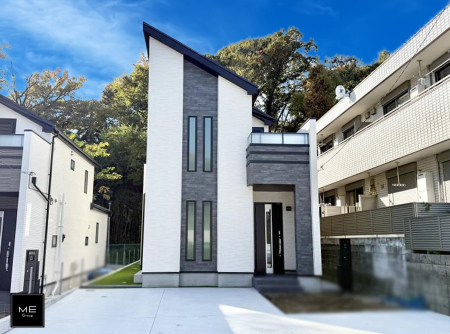 nOώʐ^ OρV炵n܂ꏊŁAƑJ[߂