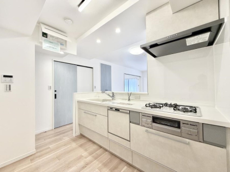 �L�b�`�� �������V���v���Ŕ������S�n�悢���Ԃ𐶂ރL�b�`�����