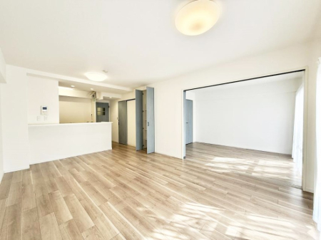 ���̑����� �������Ƒ��̏Ί炪���ӂ��A���났�̋��