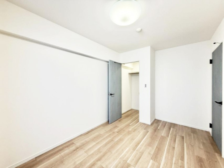 �q������ �������v���C�x�[�g��ԂƂ��ĐÂ��ŗ�������������񋟂��Ă���܂�