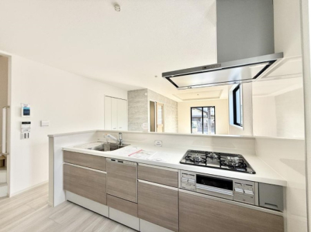 �L�b�`�� �������Ƒ����J��[�߂�A������̂���L�b�`��