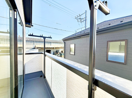 �o���R�j�[ ����