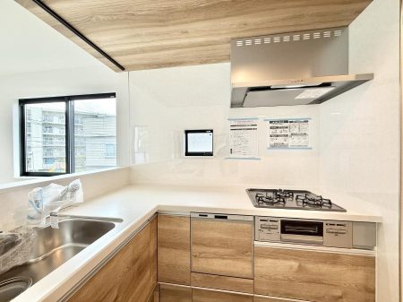 �L�b�`�� ����