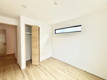 �q������ ����