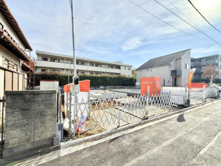 nOώʐ^ OρV炵n܂ꏊŁAƑJ[߂