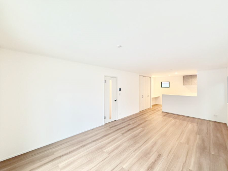 rO 났ƏΊ炪W܂AS܂郊rO