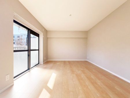 ���r���O �������V���v���������ґ�A��؂Ȑl�Ɖ߂����S���قǂ�����