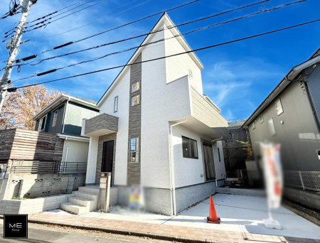 nOώʐ^ OρV炵n܂ꏊŁAƑJ[߂