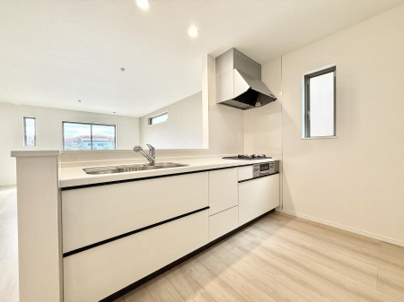 Lb` ƑƂȂAR~jP[V̏