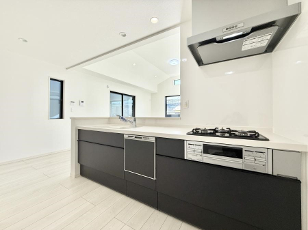 �L�b�`�� �������Ƒ����J��[�߂�A������̂���L�b�`��