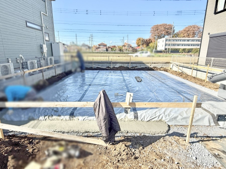 nOώʐ^ OρV炵n܂ꏊŁAƑJ[߂