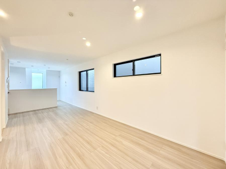 ���r���O �������V���v���������ґ�A��؂Ȑl�Ɖ߂����S���قǂ�����