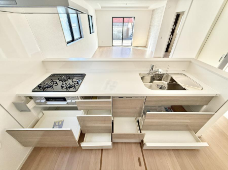 �L�b�`�� ����